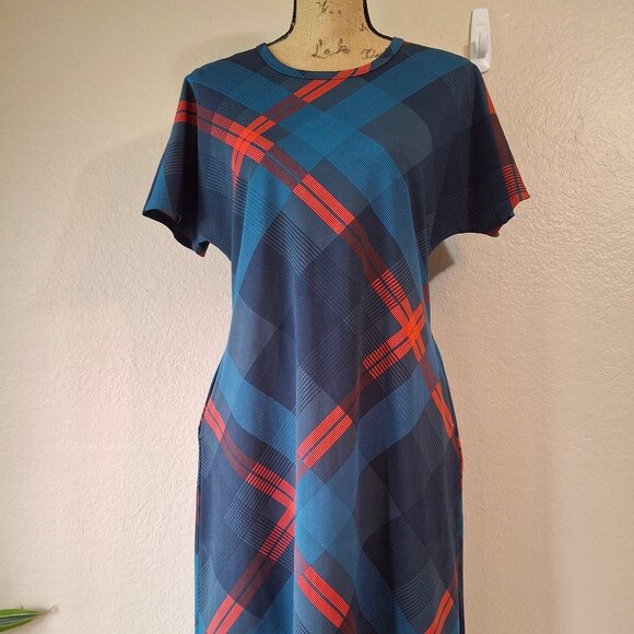 NWOT LuLaRoe Plaid A-Line Dress M Pockets Blue Knee Length - Picture 1 of 15